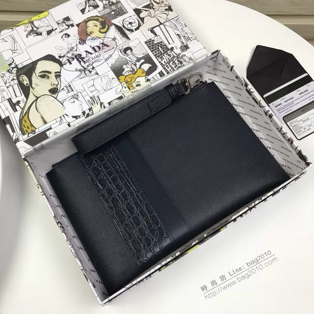 prada手包 普拉達新款皮革手拿包 2NH005 PRADA十字紋牛皮深藍手拿包  pyd2250